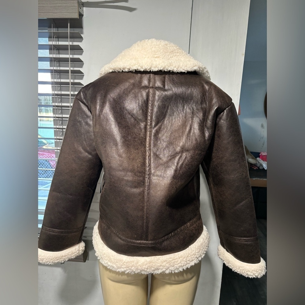 Elegant scoop Dark Brown Shearling Leather Jacket - Picture 6 of 13